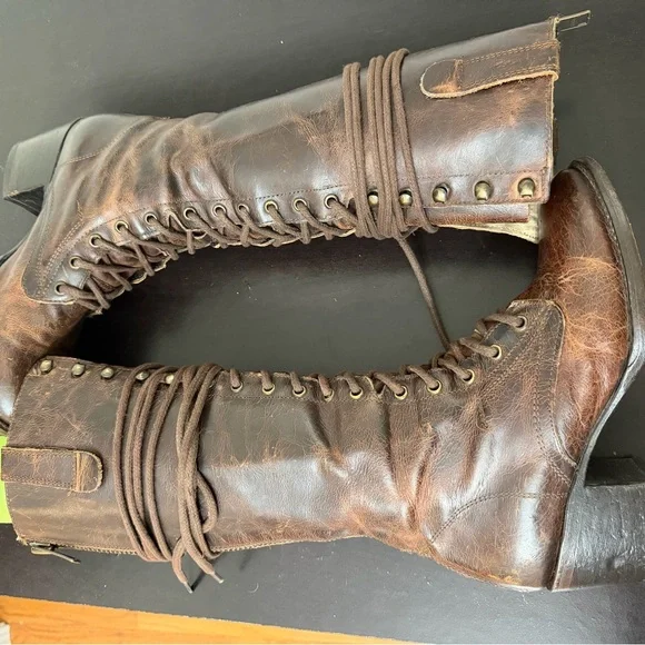 Freebird by Steven Brown Grany (Granny) 8  Lace-Up Boots - Picture 3 of 7